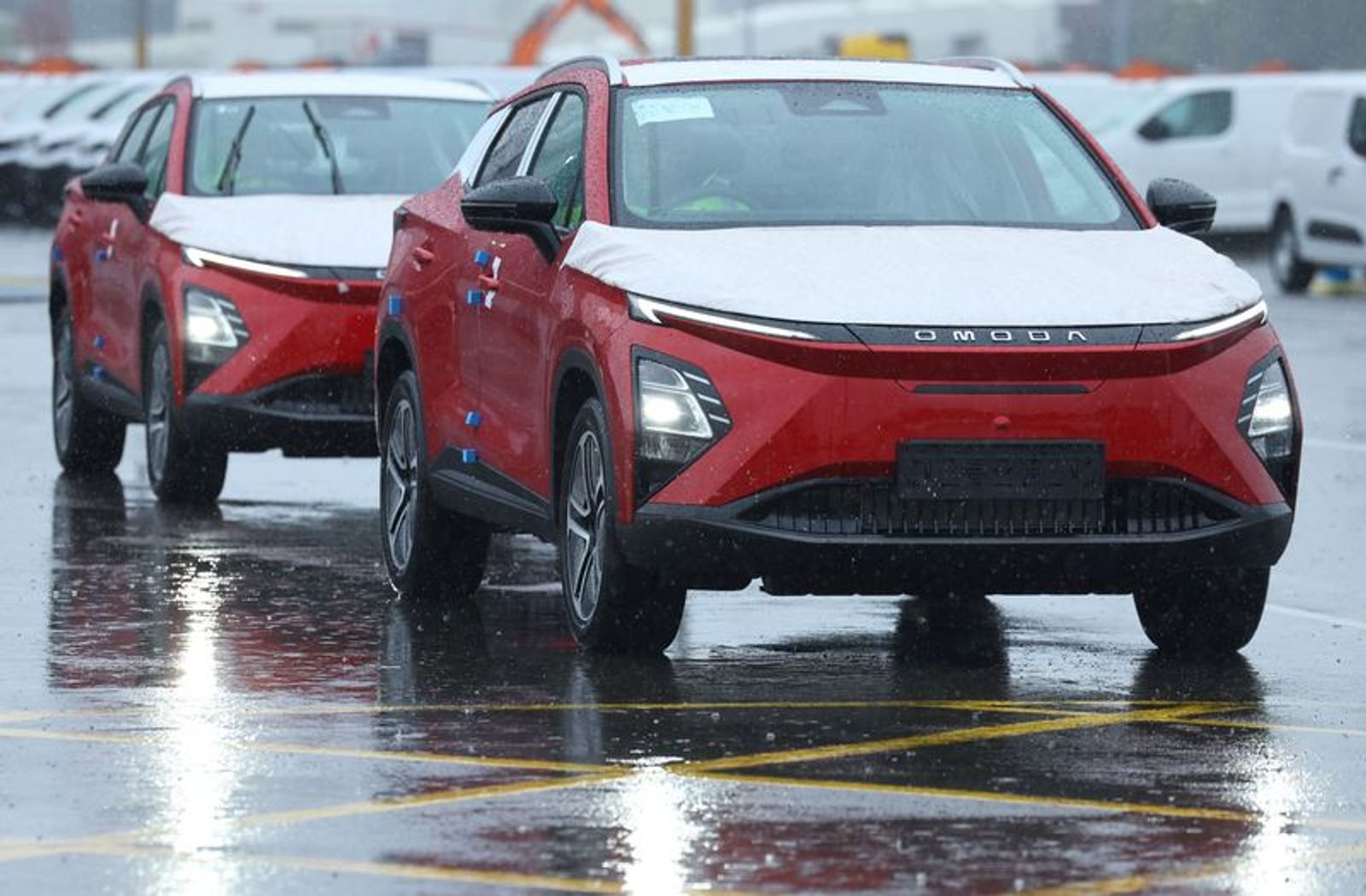 FILE PHOTO: Omoda E5 electric cars manufactured by Chinese automaker Chery are unloaded from a cargo ship at the Royal Portbury Dock, near Bristol, south west Britain, September 5, 2024. REUTERS/Toby Melville/File Photo