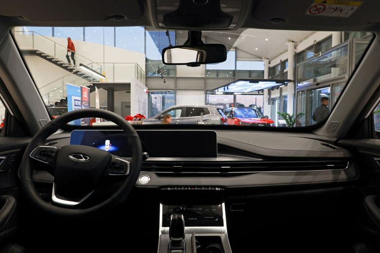A view shows the interior of a car produced by Chinese automaker Chery, at a dealership in Saint Petersburg, Russia September 30, 2024.  REUTERS/Anton Vaganov