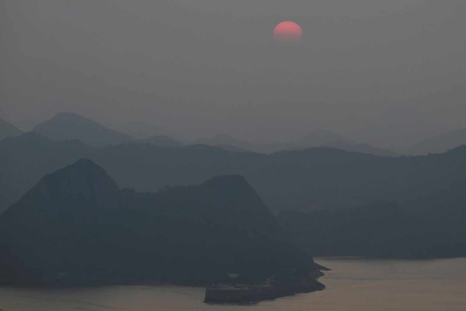 Thick plumes of smoke at times clouded major cities including Brasilia, Rio de Janeiro and Sao Paulo last year (AFP)